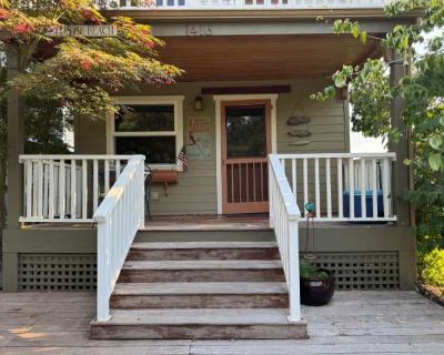 2 Bedroom 2BA 0 ft Furnished Apartment For Rent in Camano, WA