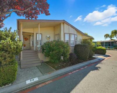 3 Bedroom 2BA 1620 ft Mobile Home For Rent in Sunnyvale, CA