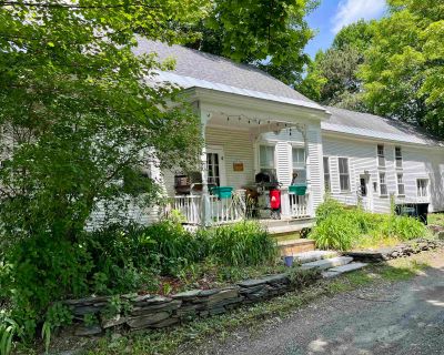 5 Bedroom 2BA 1858 ft Single Family House For Sale in Northfield, VT