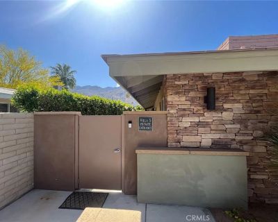 1 Bedroom 1BA 775 ft Apartment For Rent in Palm Springs, CA
