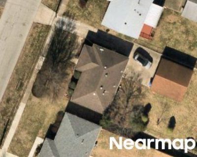 Preforeclosure Property in Louisville, KY 40272 - Pierce Way