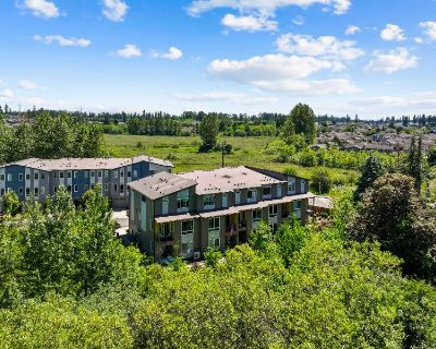 Furnished Room for Rent - 4 Bedroom Townhouse in Bothell