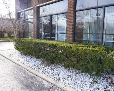 Commercial Property For Rent in Libertyville, IL
