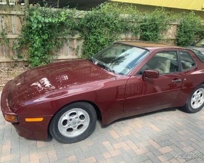 1984 Porsche 944