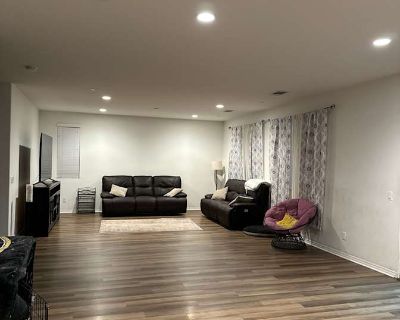 Available on: november 1. Unfurnished. Pet friendly. Parking available * Internet included * LGBTQ+ friendly * Cat friendly * Dog friendly * Children friendly * Students welcome * 40+ years welcome Diego will require background checks for this room Learn more. 4 bedroom 3 bath 2,600 square foot home . Located 2 min from the shopping center and the new Costco. 5 to 10 minutes from everything els...