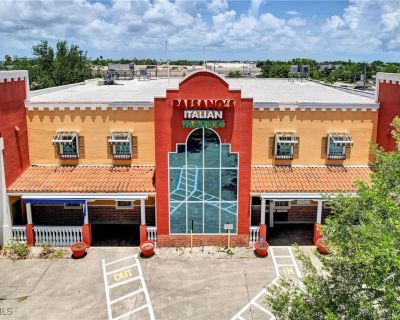 17564 ft Commercial Property For Sale in Cape Coral, FL