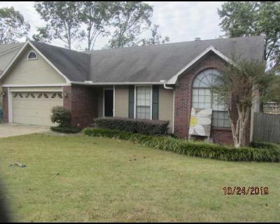 3 Bedroom 2BA 1 ft Pet-Friendly House For Rent in Little Rock, AR
