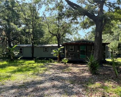 2 Bedroom 2BA 700 ft Office Space For Rent in Townsend, GA