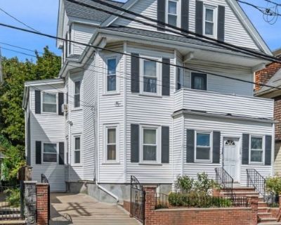 114 Cedar St # 1. Property for Rent in Somerville, MA for $2,800 with 3 bedrooms and 1 full bath. This property is 1,000 square feet.. Welcome to this spacious and charming 3 bedroom apartment, ideally situated between Spring Hill, Porter Square, Davis Square, and Ball Square. Enjoy unmatched convenience with easy access to Somerville s best restaurants, shops, parks, and multiple transit optio...