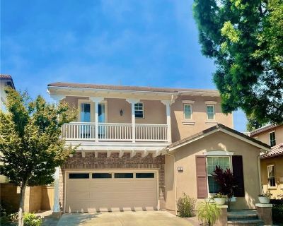 4 Bedroom 2BA 2545 ft House For Rent in Irvine, CA