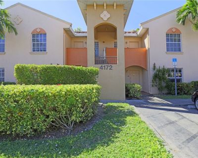 3 Bedroom 2BA 1088 ft Apartment For Rent in Fort Myers, FL
