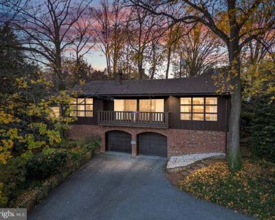 3 Bedroom 3BA 1450 ft Single Family Home For Sale in WILMINGTON, DE