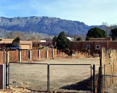 Land For Sale in ALBUQUERQUE, NM