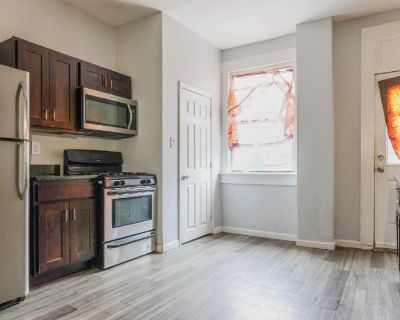 3 Bedroom 2BA 1000 ft Pet-Friendly House For Rent in Baltimore, MD