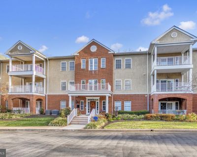 2 Bedroom 2BA 1296 ft Condo For Sale in Wilmington, DE