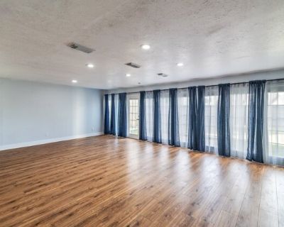 Knollcrest Dr, Montgomery, Condo For Rent