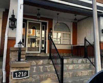 2 Bedroom 1BA 1090 ft Townhouse For Sale in BALTIMORE, MD