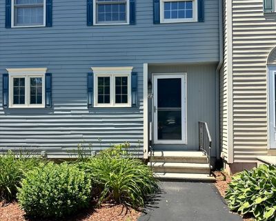 2 Bedroom 1BA 1138 ft Condo For Sale in Hudson, NH