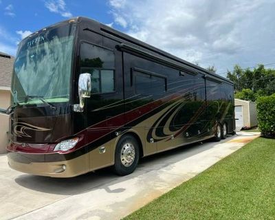 2018 Tiffin Allegro Bus 45OPP For Sale by Dealer in Port St. Lucie, Florida