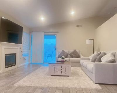 Ronnaishia Jones (Has a House) on iROOMit. Room in the 2 Bedroom 2BA House...