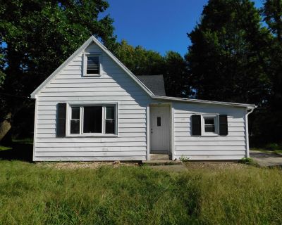 3 Bedroom 1BA 2180 ft Single Family House For Sale in Linton, IN