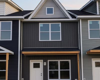 2 Bedroom 2BA 1353 ft Townhouse For Sale in Clarksville, TN