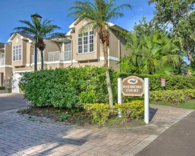3 Bedroom 2.5BA 2036 ft Pet-Friendly Apartment For Rent in Pinellas County, FL