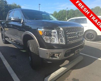 2018 Nissan Titan 4X4 S 4DR Crew Cab