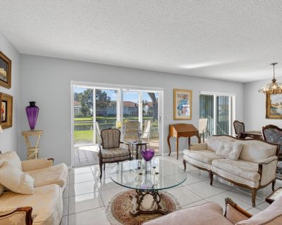 3 Bedroom 2BA 1616 ft Condo For Sale in Boynton Beach, FL