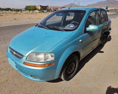 2005 Chevrolet Aveo LS 4-door sedan