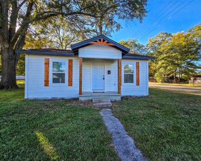 3 Bedroom 1BA 1300 ft Single Family Home For Sale in MINDEN, LA