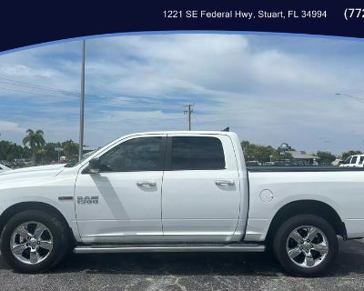 2016 Ram 1500 Crew Cab SLT Pickup 4D 5 1/2 ft