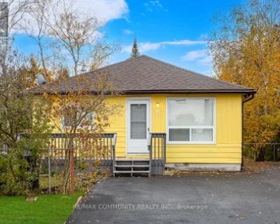 1 Bedroom 2056 ft Furnished House For Rent in Wasaga Beach, ON