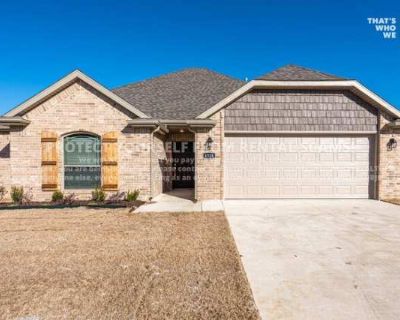 4328 West Havana Avenue. image_url. Patio / balcony Granite counters Pet friendly Stainless steel Walk in closets Pool Unit Amenities bathtub ceiling fan fireplace granite counters patio / balcony walk in closets stainless steel Property Amenities cats allowed dogs allowed pet friendly pool. Pets allowed. 3 Bedroom. 2 Bathroom. 0 ft