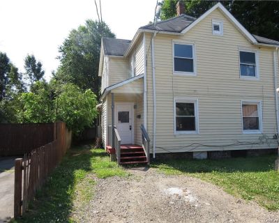 3 Bedroom 1BA 1050 ft Apartment For Rent in Port Jervis, NY