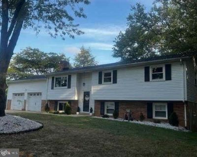 4 Bedroom 3BA 2212 ft Single Family Home For Sale in LA PLATA, MD