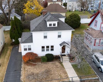 3 Bedroom 1BA 1396 ft Single Family Home For Sale in Port Chester, NY