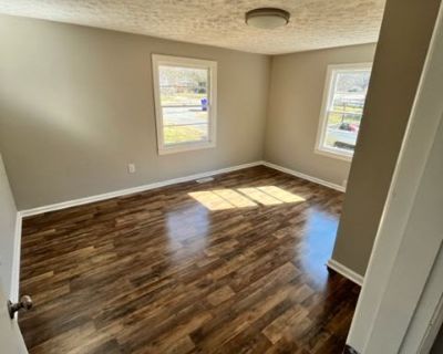 3 Bedroom 1BA 1308 ft Apartment For Rent in Bowling Green, KY