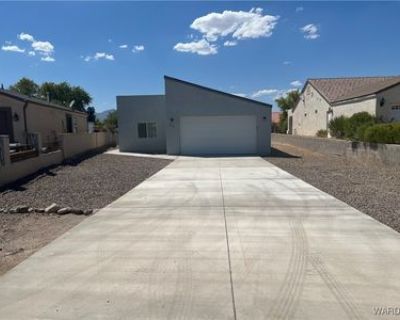 3 Bedroom 2BA 1458 ft Single Family House For Sale in Bullhead City, AZ