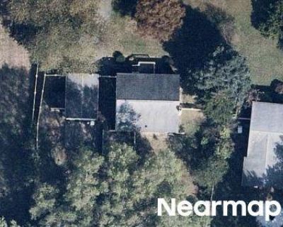 4 Bed 1 Bath Preforeclosure Property in Hopewell Junction, NY 12533 - Elk Rd