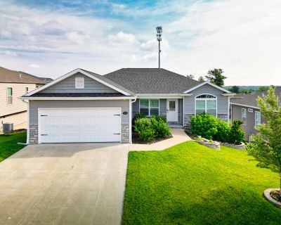 4 Bedroom 3BA 2603 ft Single Family House For Sale in Columbia, MO