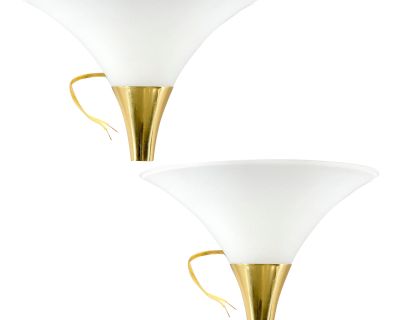 Vintage Mid-Century Modern White Ceramic and Brass Genie Lamp With