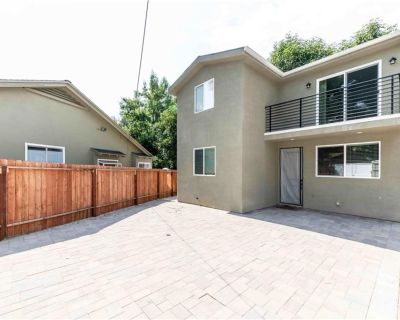 22849 Macfarlane. Discover the epitome of modern living in this exceptional free-standing ADU nestled in the coveted Woodland Hills neighborhood, ideally situated south of the Blvd. A gated private yard ensures privacy and security, creating a serene oasis within bustling city life. This stunning two-story home boasts 2 bedrooms and 2.5 baths, offering unparalleled comfort and luxury. The expan...