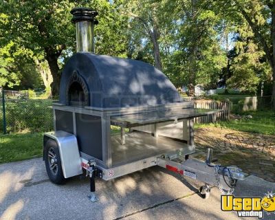 2021 7' x 5.5' Fiero Forni Caterer Quattro Mobile Wood-Fired Pizza Oven Trailer