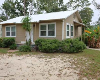 2 Bedroom 1BA 775 ft Apartment For Rent in Valdosta, GA