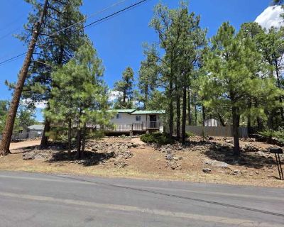 3 Bedroom 1.5BA 1200 ft Apartment For Rent in Pinetop-Lakeside, AZ