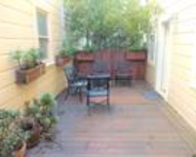 San Francisco 1BR 1BA, Enjoy your own large private patio