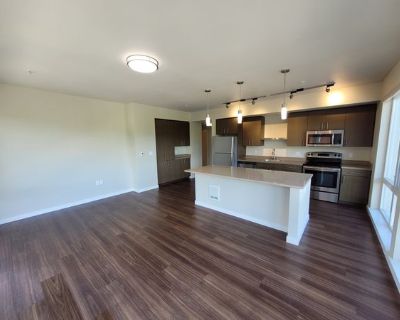 Cheyenne Williams (Has an Apartment). Room in the 2 Bedroom 2BA Pet-Friendly Apartment For...