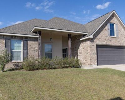 Maddox Jude Rd, Maurice, Home For Rent