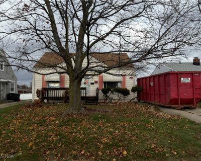 3 Bedroom 1BA Single Family House For Sale in Akron, OH